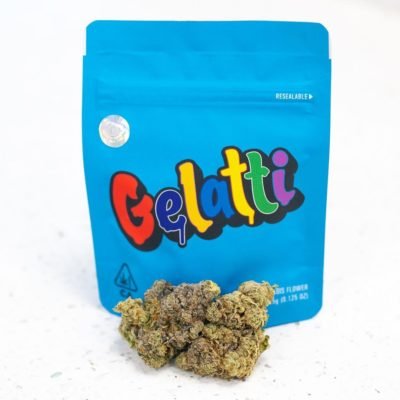 Gelatti Cookies Strain dichte hellgrüne Blüten mit Harzschicht